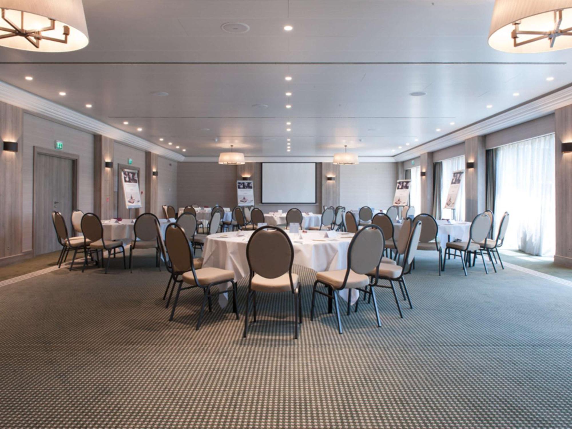 Mercure Luxembourg Kikuoka Golf & Spa Canach Kültér fotó