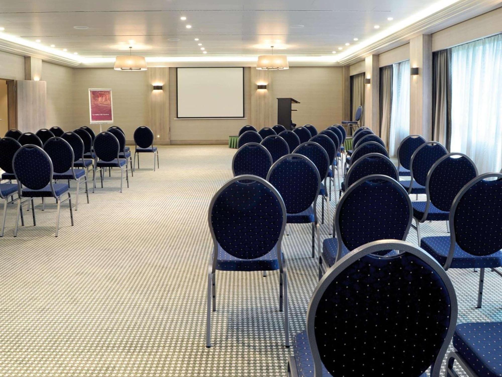 Mercure Luxembourg Kikuoka Golf & Spa Canach Kültér fotó